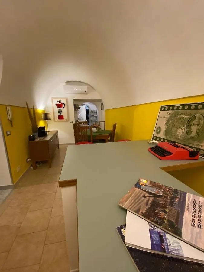 Angeli'S Apartment 那不勒斯 0*,